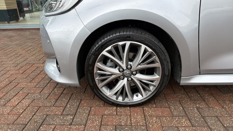 Toyota Yaris 1.5 Hybrid Excel 5dr CVT Hybrid Hatchback